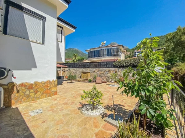 Resale property in Alanya - 700 sqm