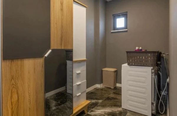 Resale property in Dosemealti (Antalya) - 240 sqm