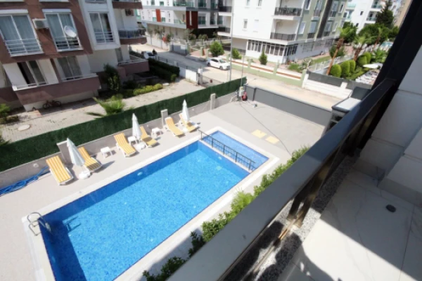 Resale property in Konyaalti (Antalya) - 90 sqm