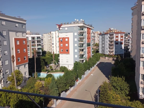 Resale property in Muratpasa (Antalya) - 300 sqm