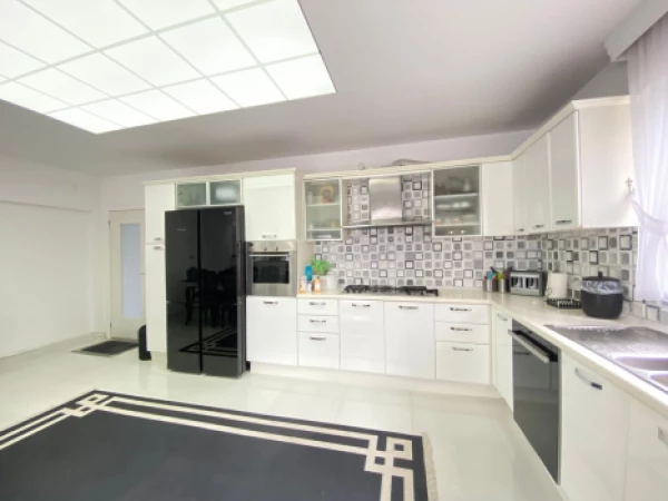 New-build property in Kemer - 325 sqm