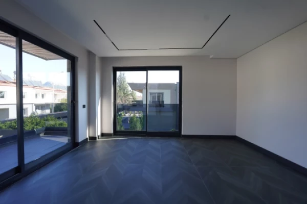 Resale property in Kemer - 220 sqm