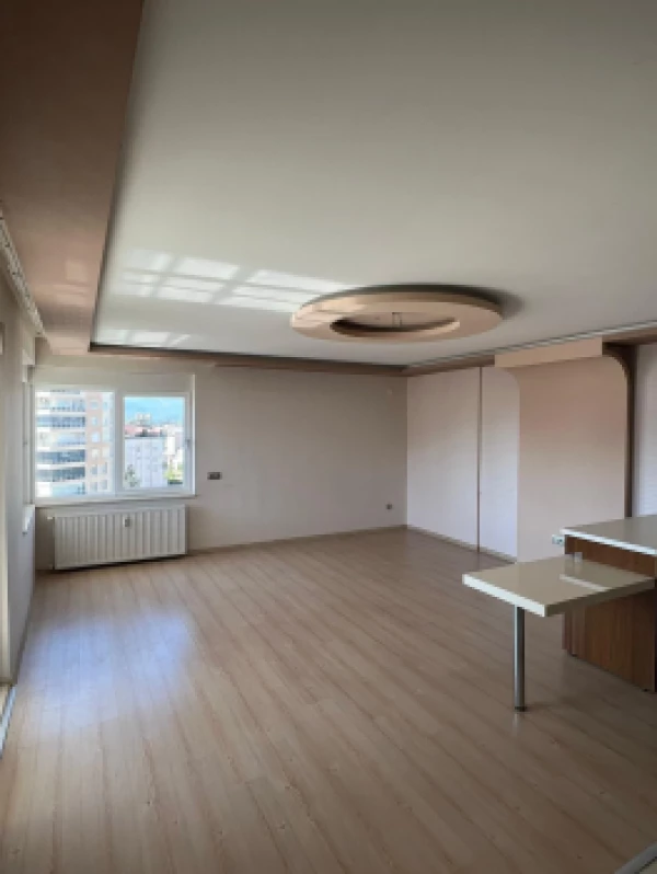 Resale property in Konyaalti (Antalya) - 80 sqm