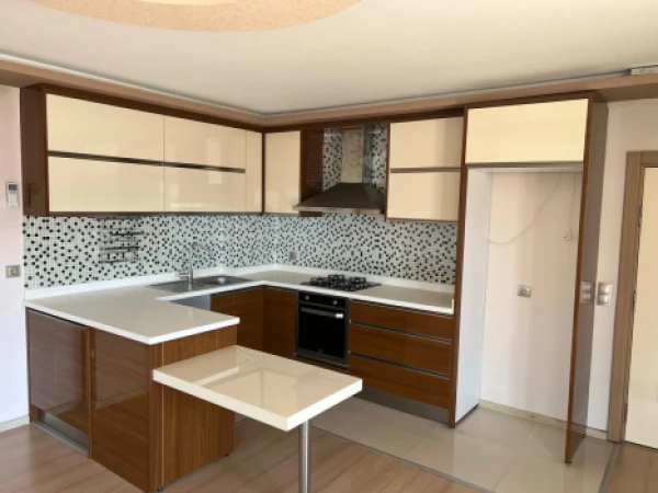 Resale property in Konyaalti (Antalya) - 80 sqm