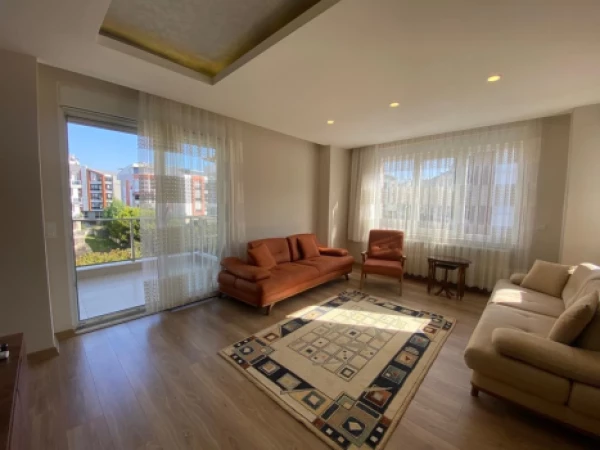 Resale property in Konyaalti (Antalya) - 145 sqm