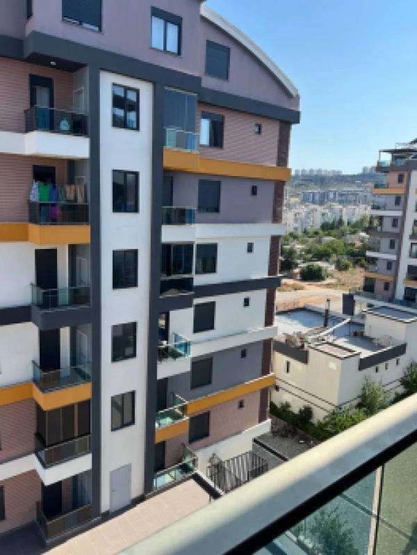 Resale property in Kepez (Antalya) - 140 sqm