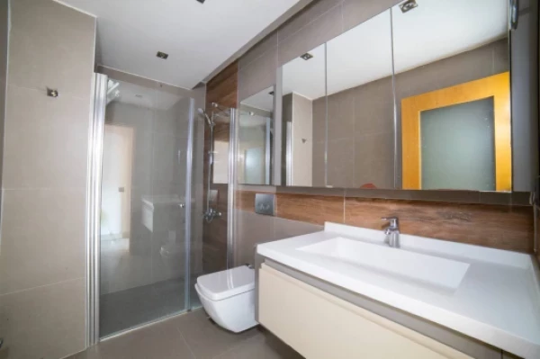 Resale property in Konyaalti (Antalya) - 200 sqm