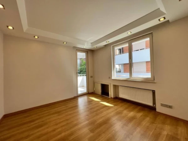 Resale property in Konyaalti (Antalya) - 280 sqm