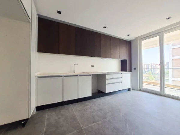 Resale property in Konyaalti (Antalya) - 130 sqm