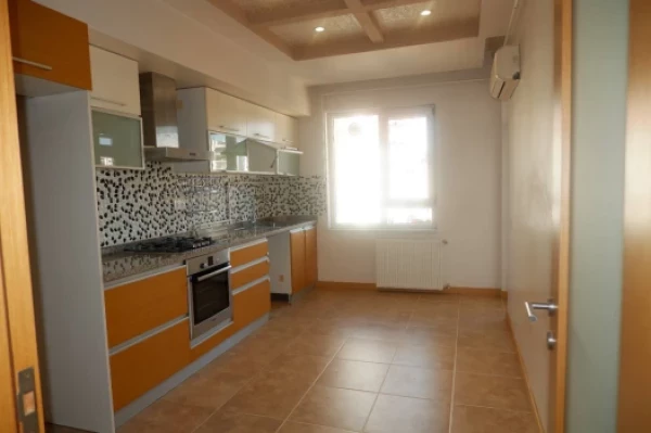 Resale property in Konyaalti (Antalya) - 160 sqm