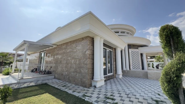 New-build property 5+2, 6+2 in Kemer - 850 sqm