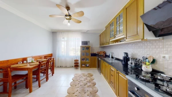 Resale property in Konyaalti (Antalya) - 280 sqm