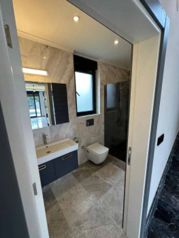 Resale property in Kemer - 605 sqm
