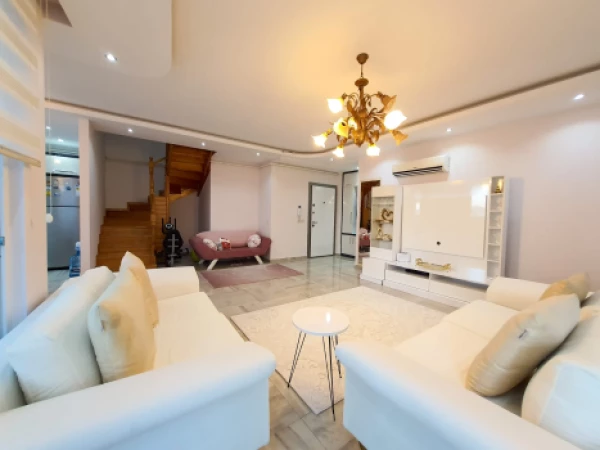 Resale property in Konyaalti (Antalya) - 210 sqm