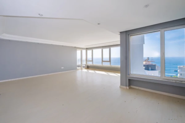 Resale property in Muratpasa (Antalya) - 80 sqm