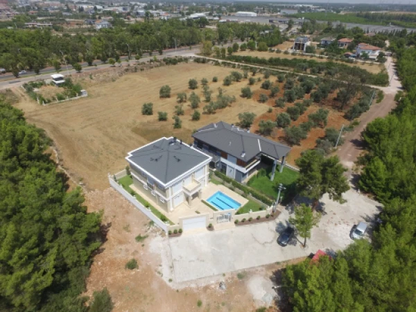 Resale property in Dosemealti (Antalya) - 525 sqm