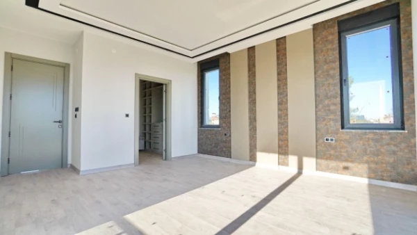 Resale property in Dosemealti (Antalya) - 490 sqm